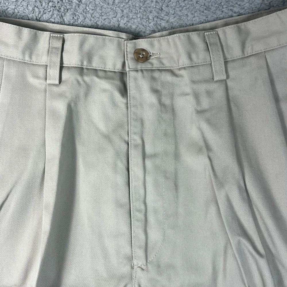 Nike Golf Chino Shorts 100% Cotton Pleated Front Beige Men's Size 34 VTG‎ NWT